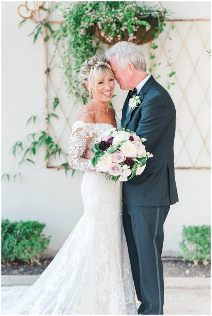 staunton-virginia-wedding-photographer-vineyard_0013-687x1024-1